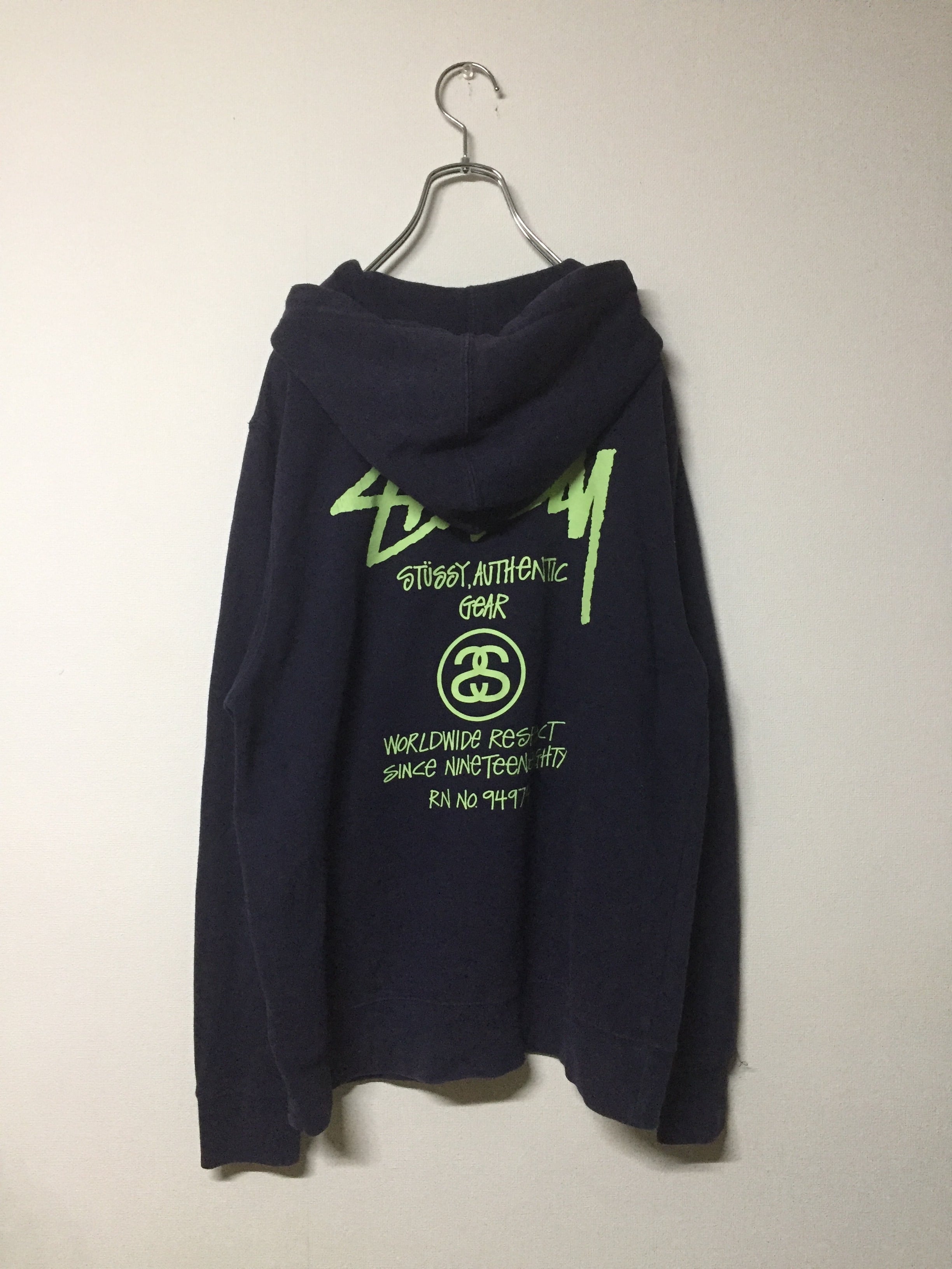 【人気デザイン】STUSSY ワンポイントロゴ スウェット トレーナー M 黒