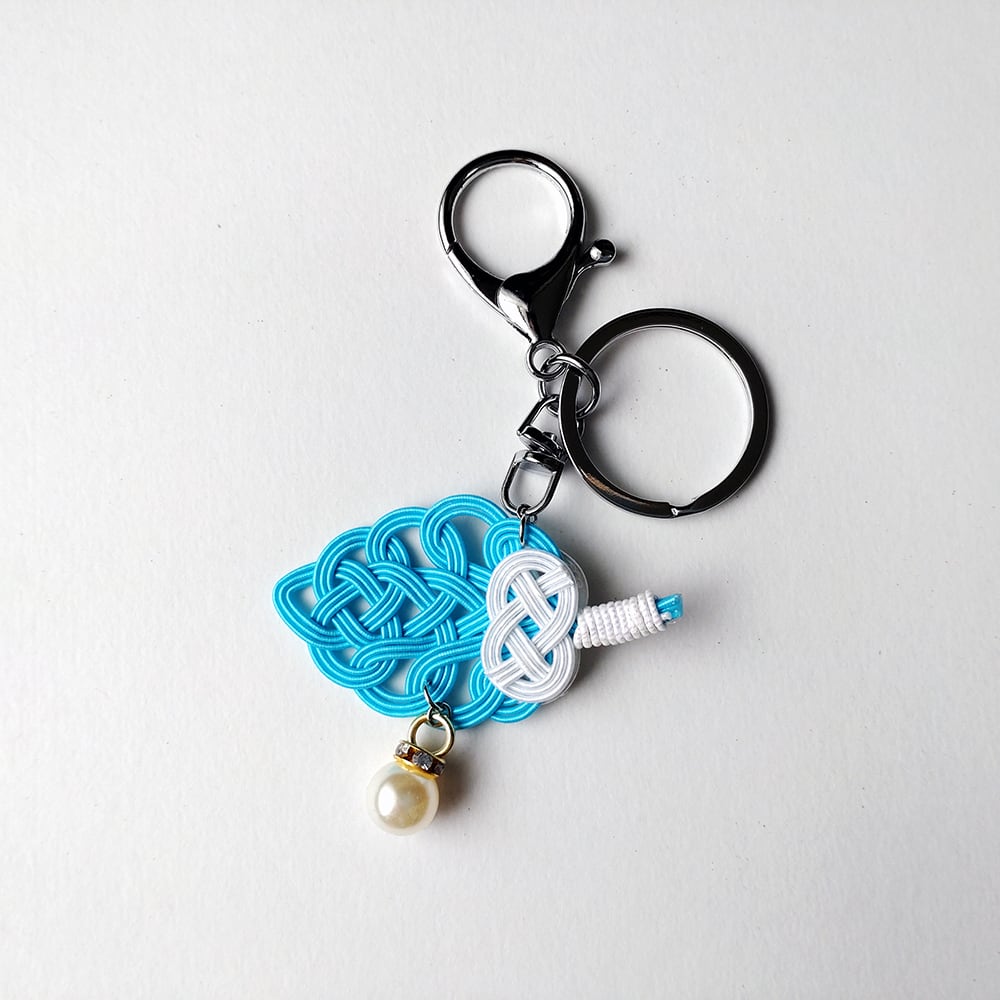 売切SALE！】水引 鳥さんの羽根キーホルダー♪【セキセイブルー