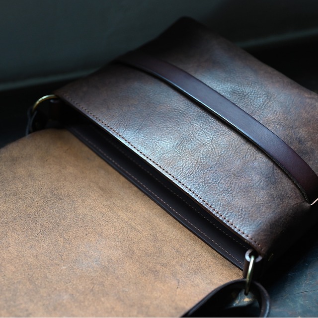 フラップショルダー M / ハバナ限定仕様