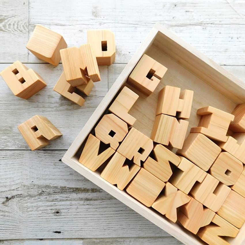 知育玩具】アルファベット積み木〈A～Z〉ヒノキ （送料無料） | KOUGI
