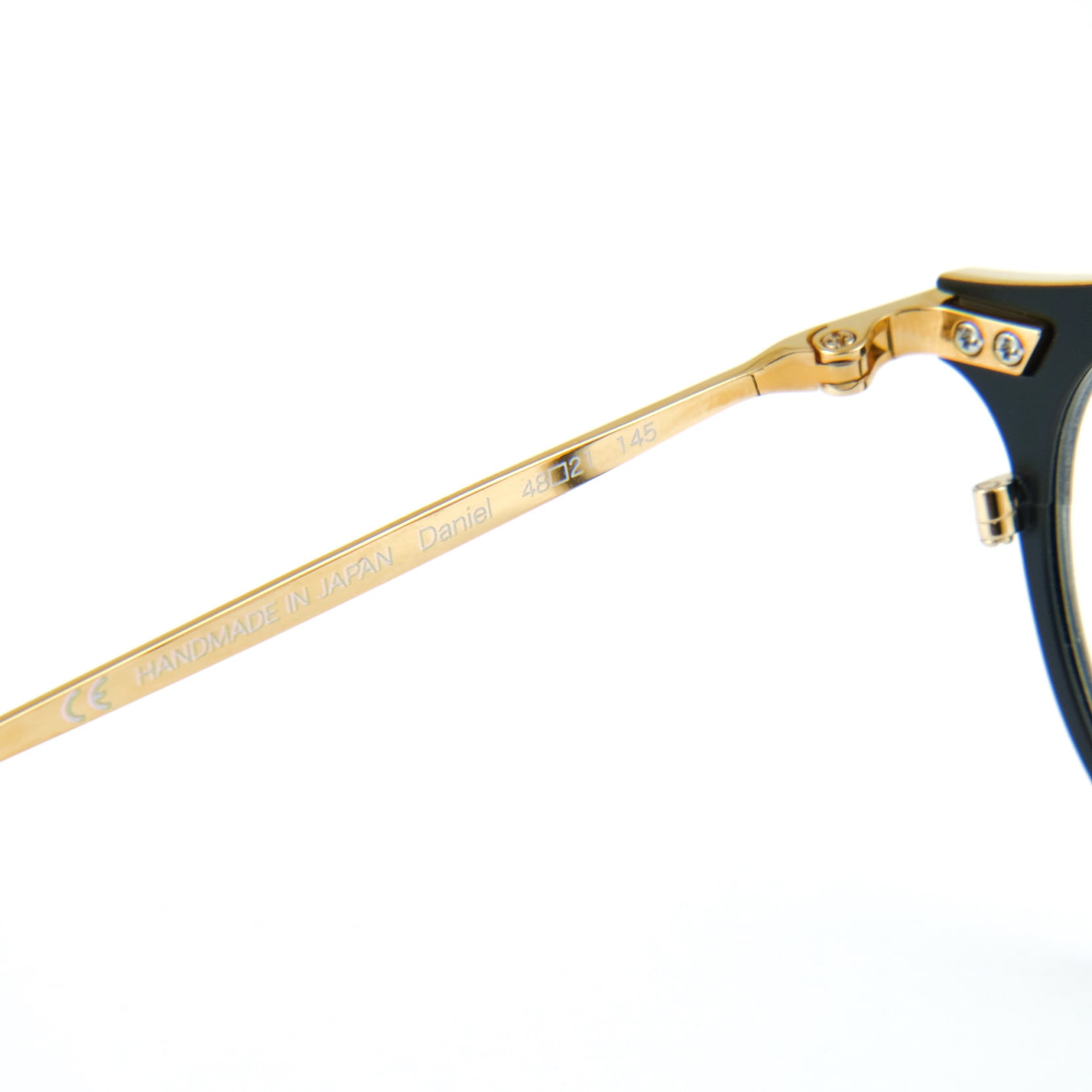 YUICHI TOYAMA ユウイチトヤマ メガネ UFO-061/BLACK GOLD | livra eyewear
