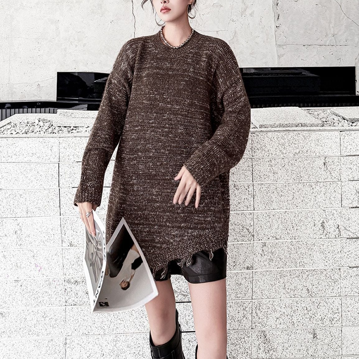 DISTRESSED FRINGED ASYMMETRIC LONG KNIT SWEATER M-18749