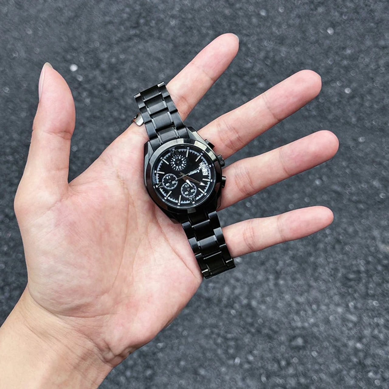 Z46 .ブラックナイト腕時計｜彼氏への誕生日ギフト｜三眼・六針・多
