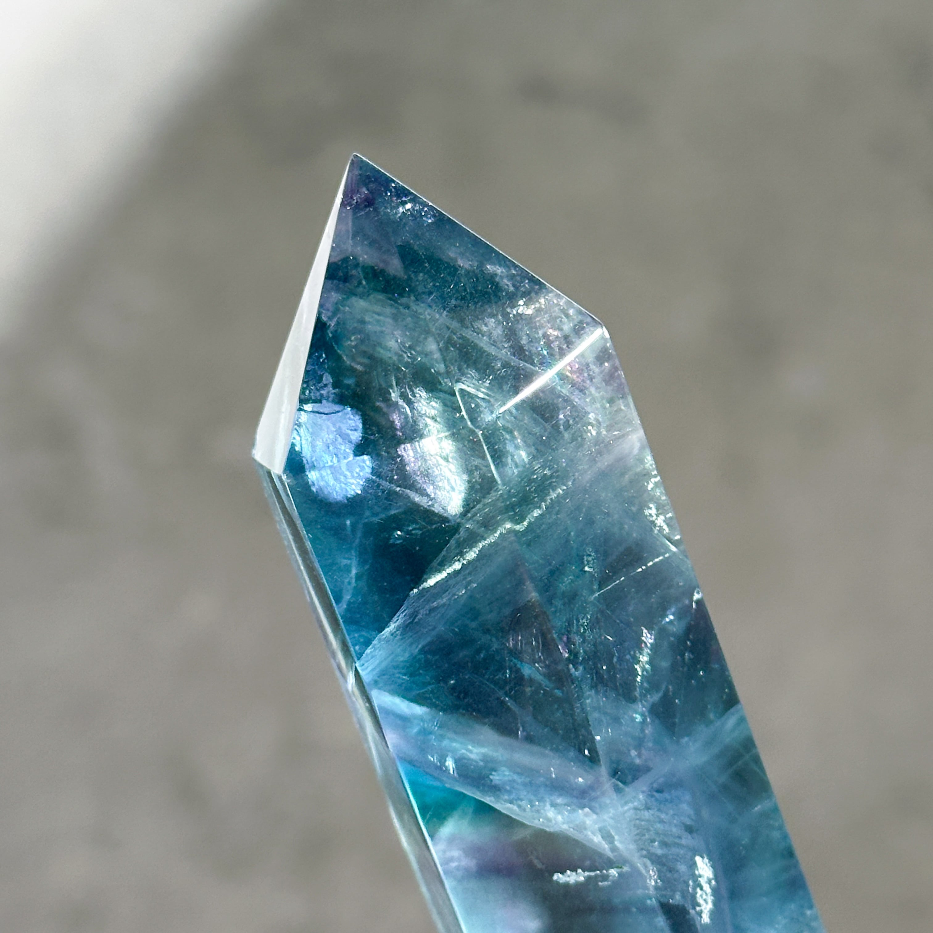 レインボーフローライト タワー型52◇ Rainbow Fluorite ◇天然石
