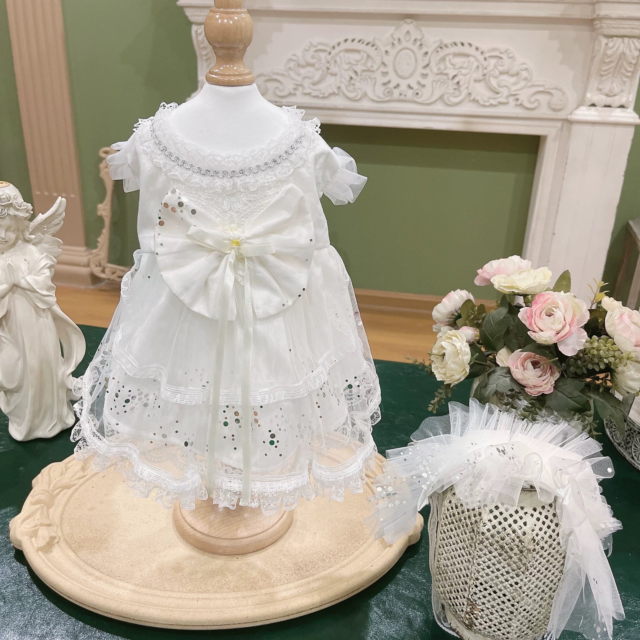 ビッグリボンのホワイトワンピース 00370