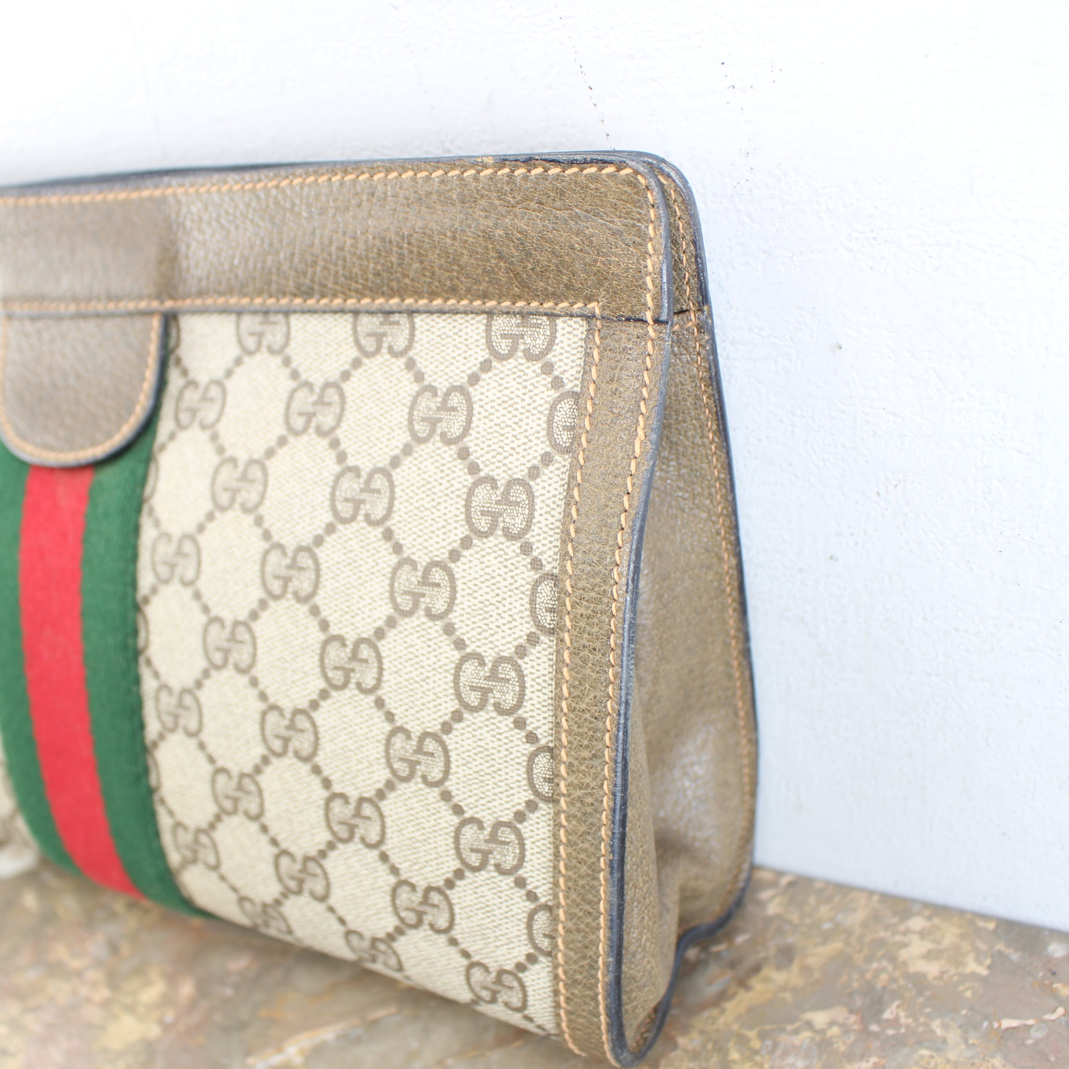 OLD GUCCI SHERRY LINE GG PATTERNED CLUTCH BAG MADE IN ITALY