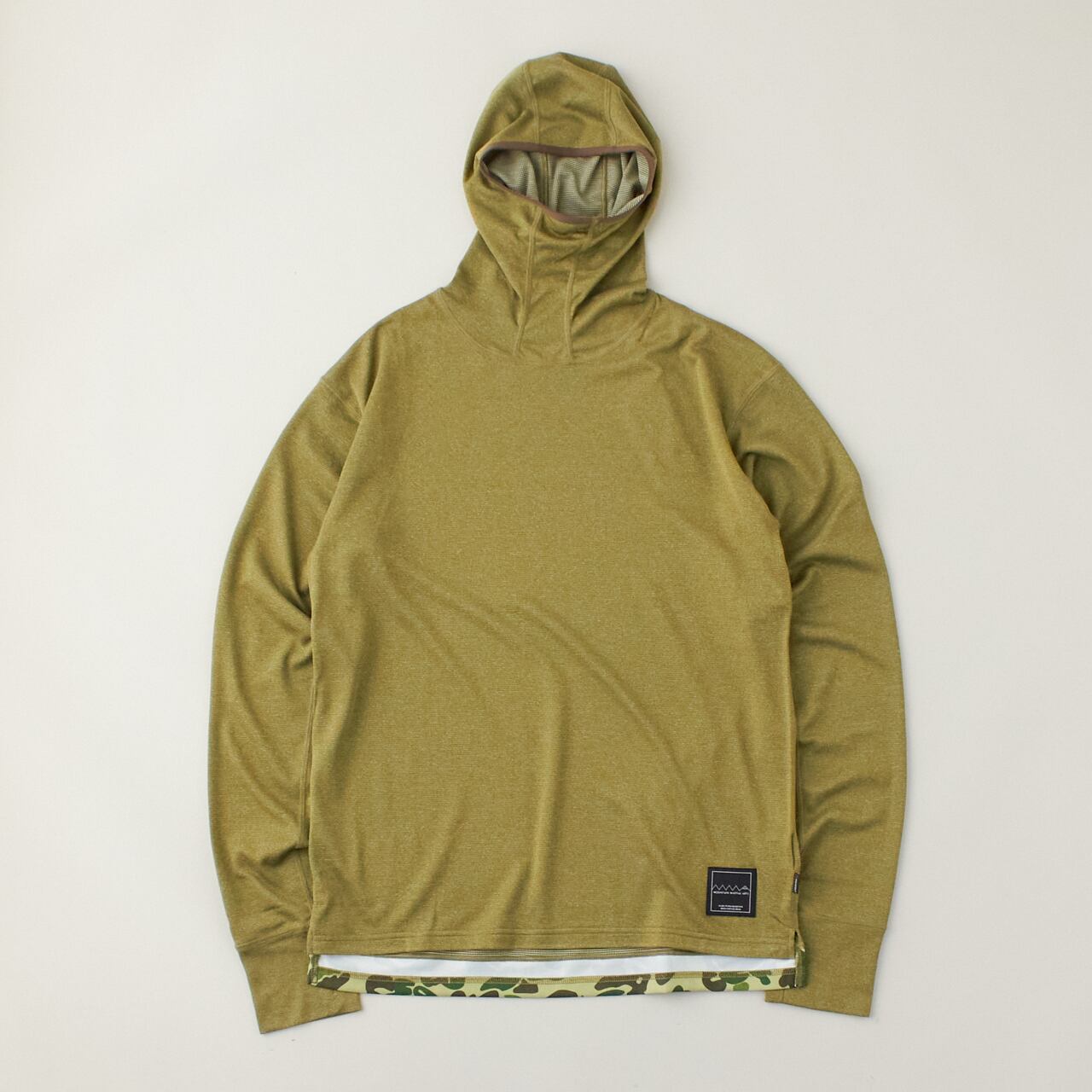 On オン　Hoodie レディース　新品未使用