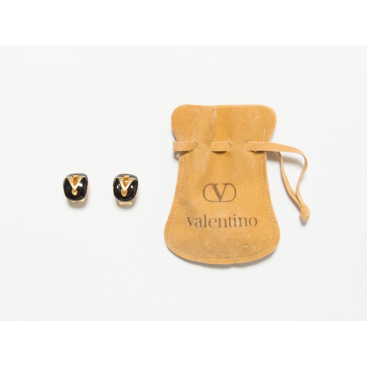 【valentino】V logo gold earrings(ヴァレンティノ Vロゴゴールドイヤリング)3a