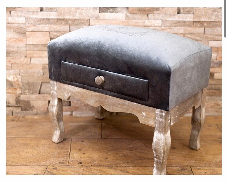 マーヴェラス[ドロワースツール] 椅子スツール3色