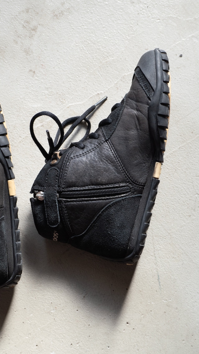 "KangaROOS" 1990s High cut sneakers