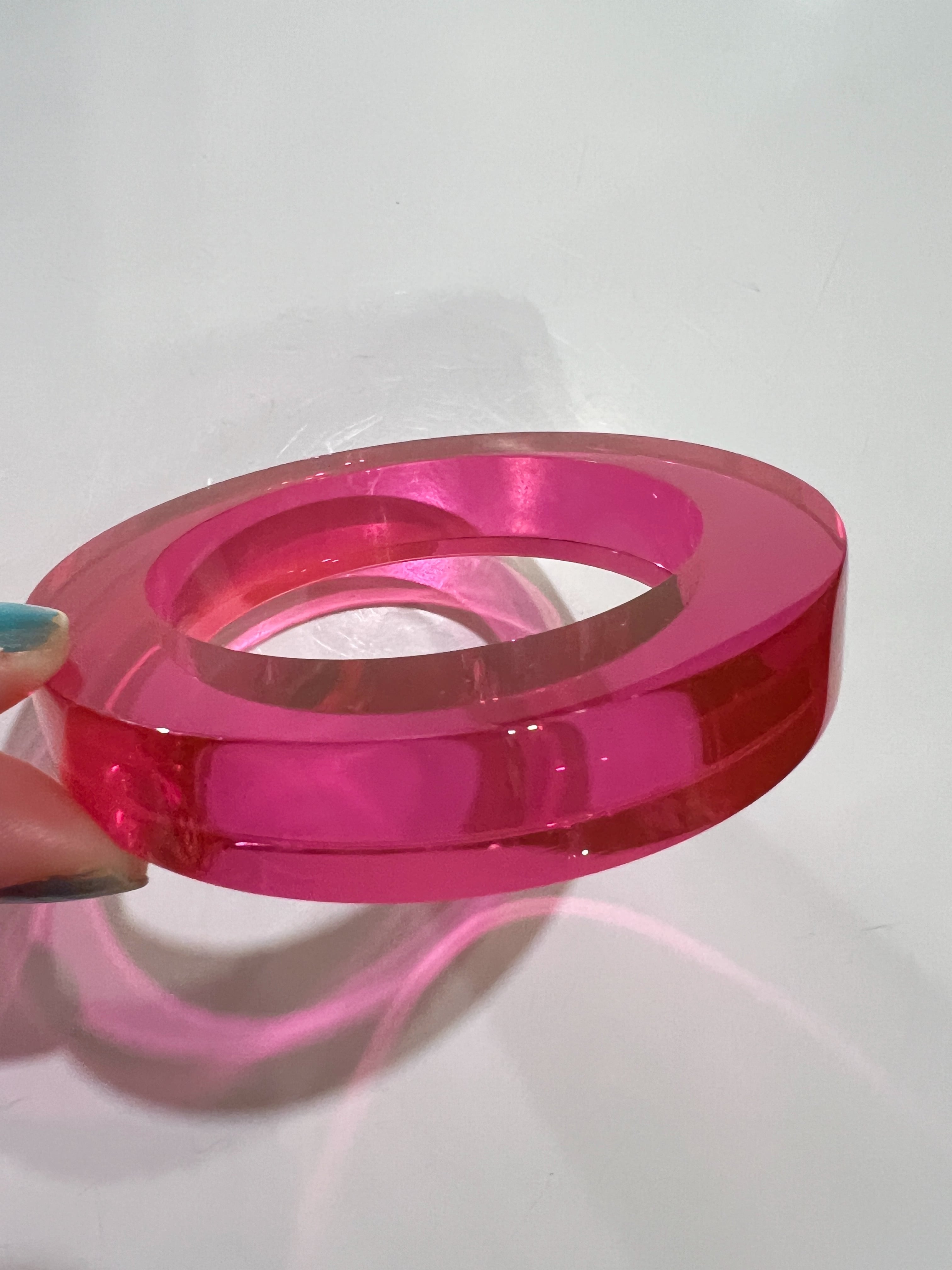 ★Special★Dead stock lucite pink bangle