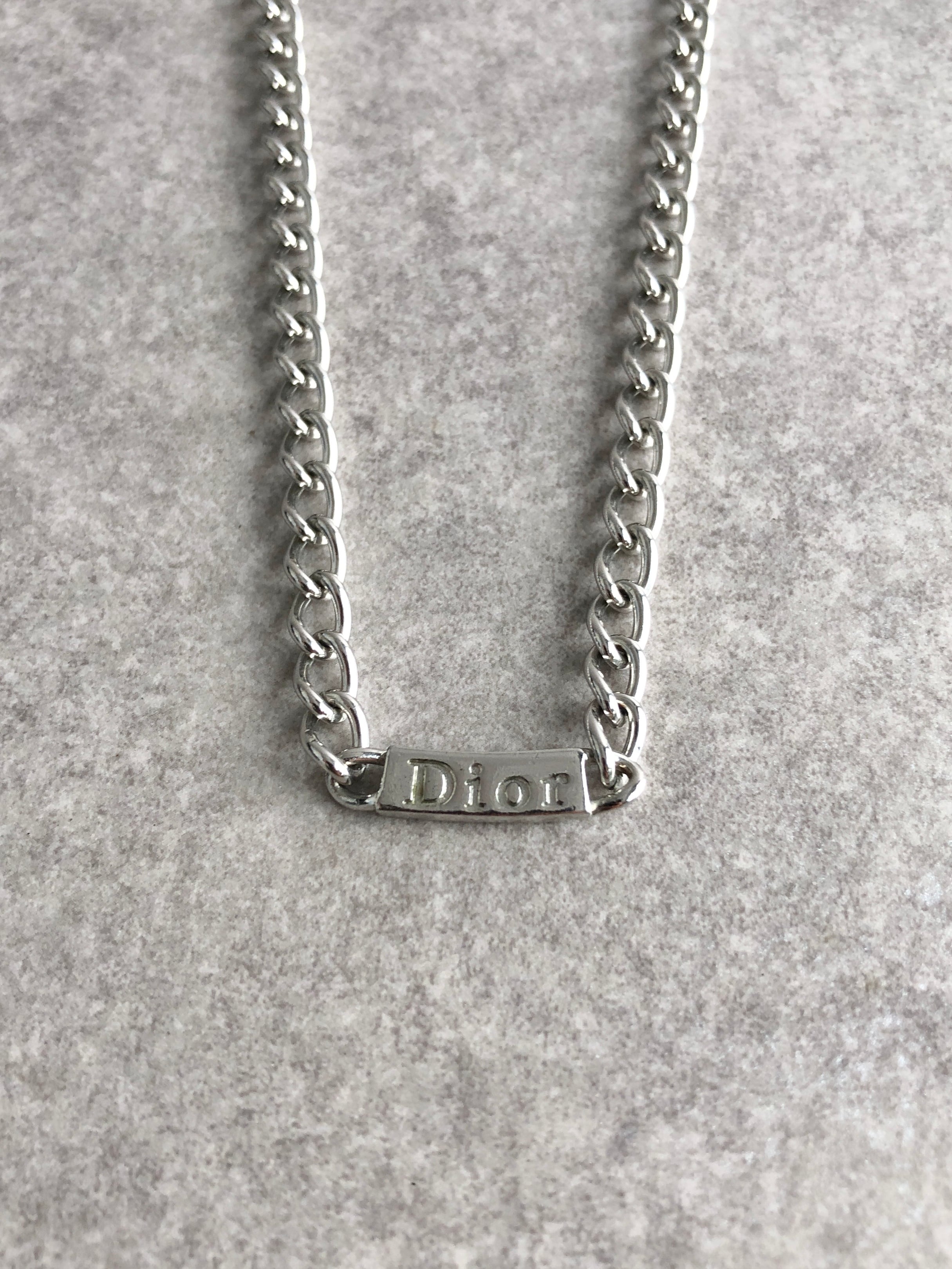 Christian Dior クリスチャン ディオール ネックレス シルバー ロゴ