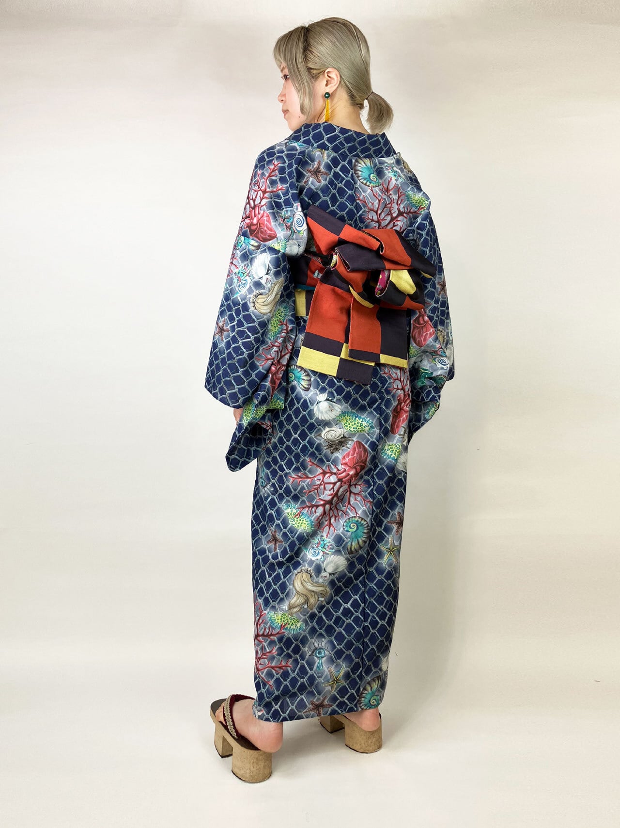 ふりふ 浴衣 岡重 セオアルファ※美品 ふりふ浴衣セット 岡重「梅椿」セオアルファ - メルカリ