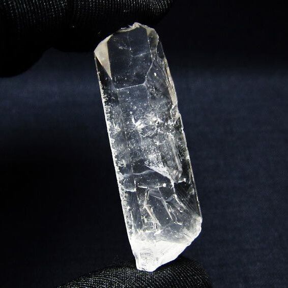 水晶 原石 アーカンソー産 一点物 171-7222