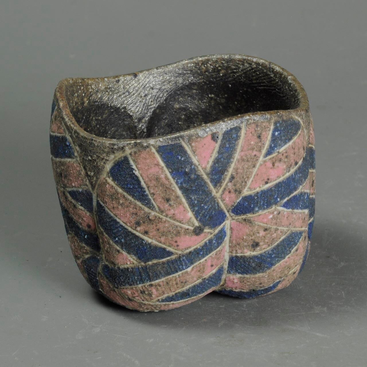 織戸象嵌ぐい呑 炻器 象嵌ぐい呑 Inlay Guinomi 13-20 | 陶芸家 竹内真吾