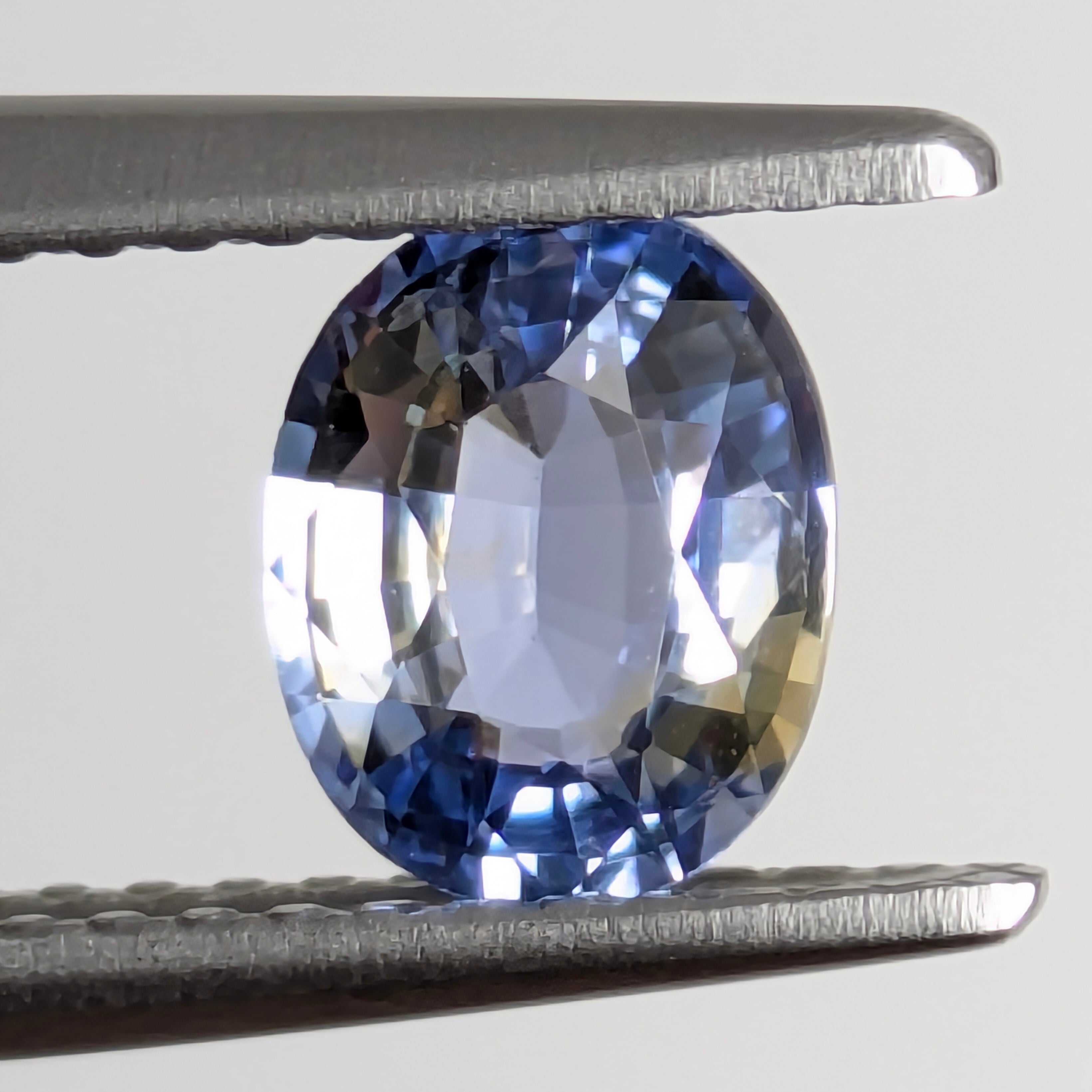 バイカラーサファイアルース マダガスカル産【0.91ct】PRO208706