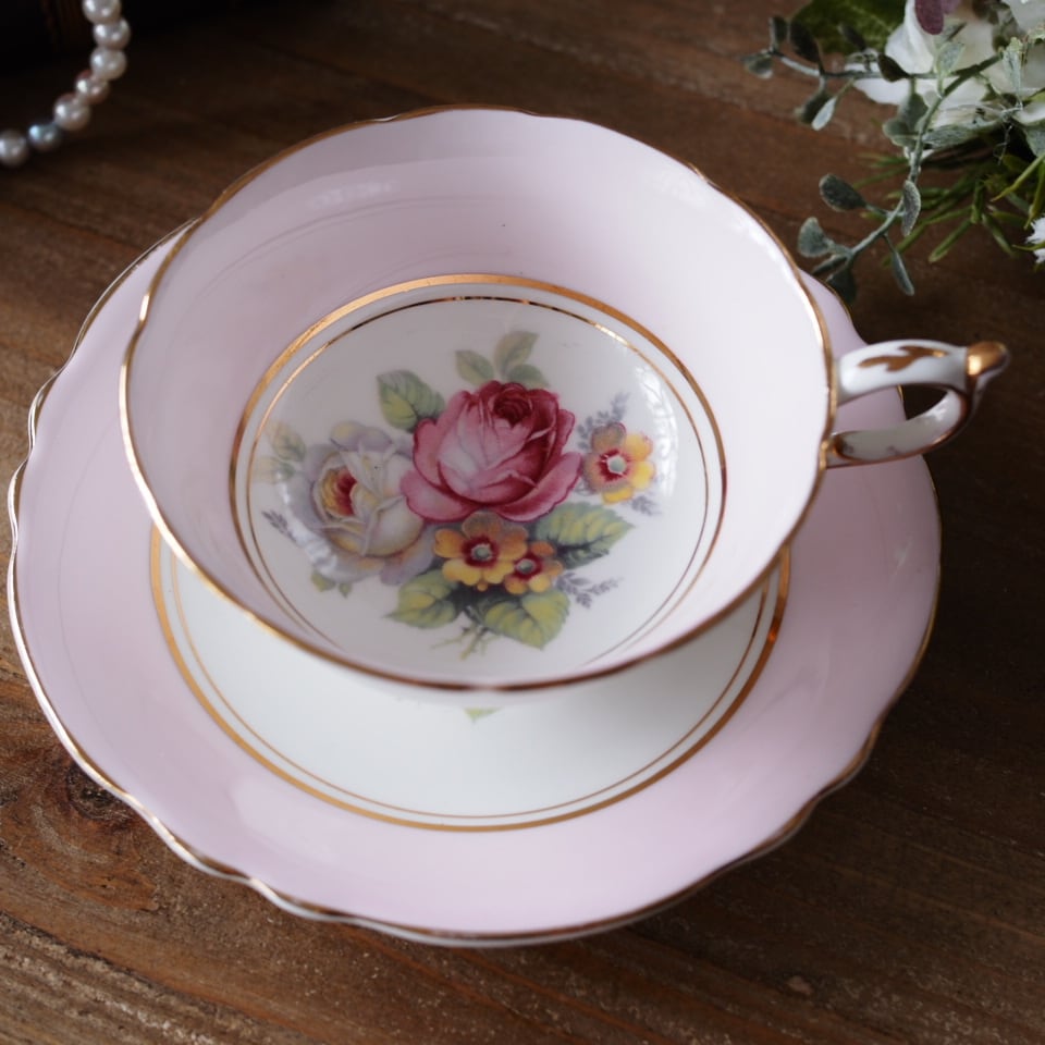 ブランド・メーカー”から探す | antique FEELPORT アンティーク食器の