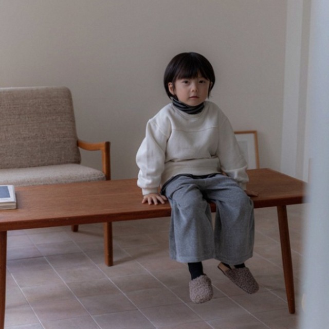 《予約》the beige ¨ velour straight pants