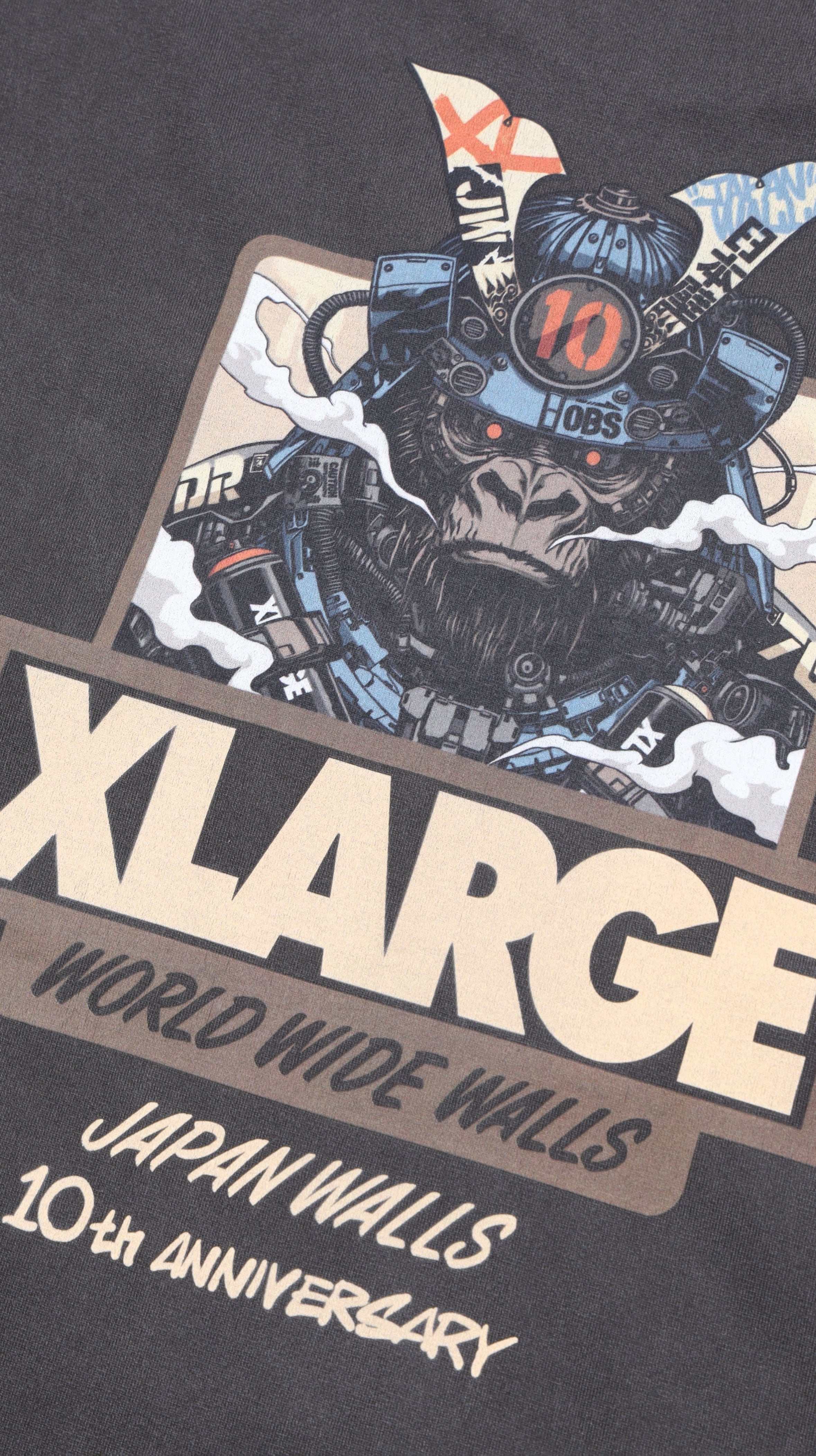XLARGE x Dragon76 x JAPAN WALLS】LIMITED S/S Tee | JAPAN WALLS