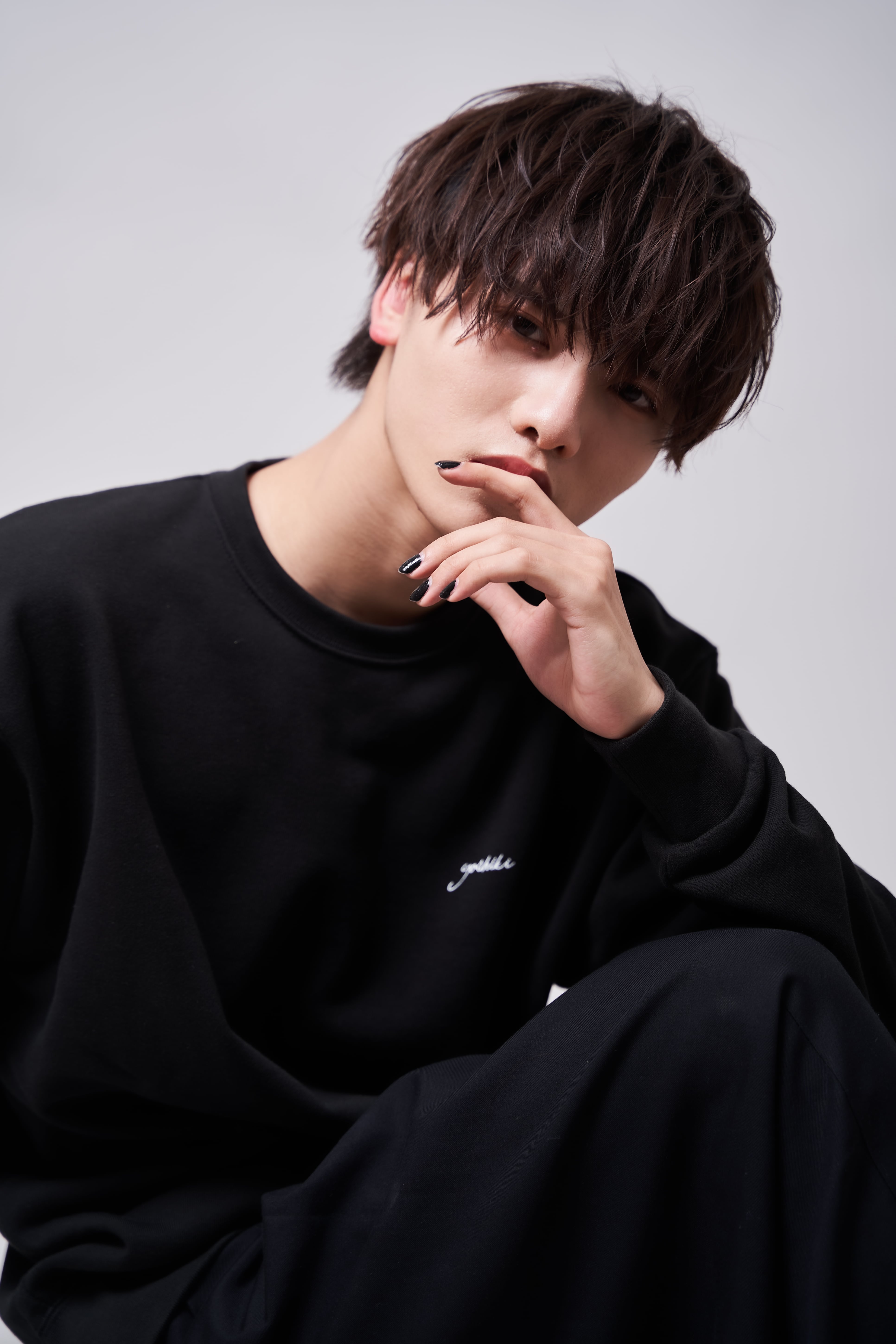 with × 椿 トレーナー（黒） 】 | with