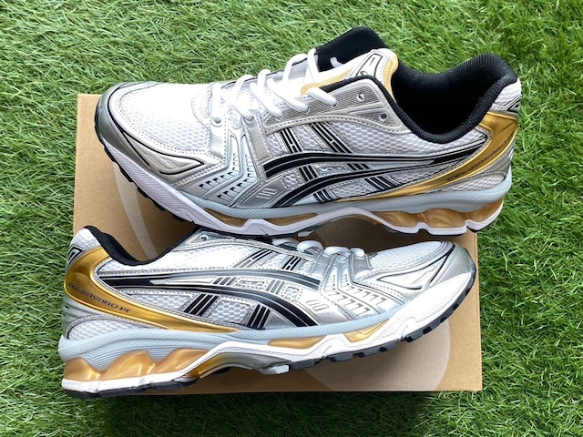 asics GEL KAYANO 14 WHITE/GOLD 29cm 1201A019-102 13413