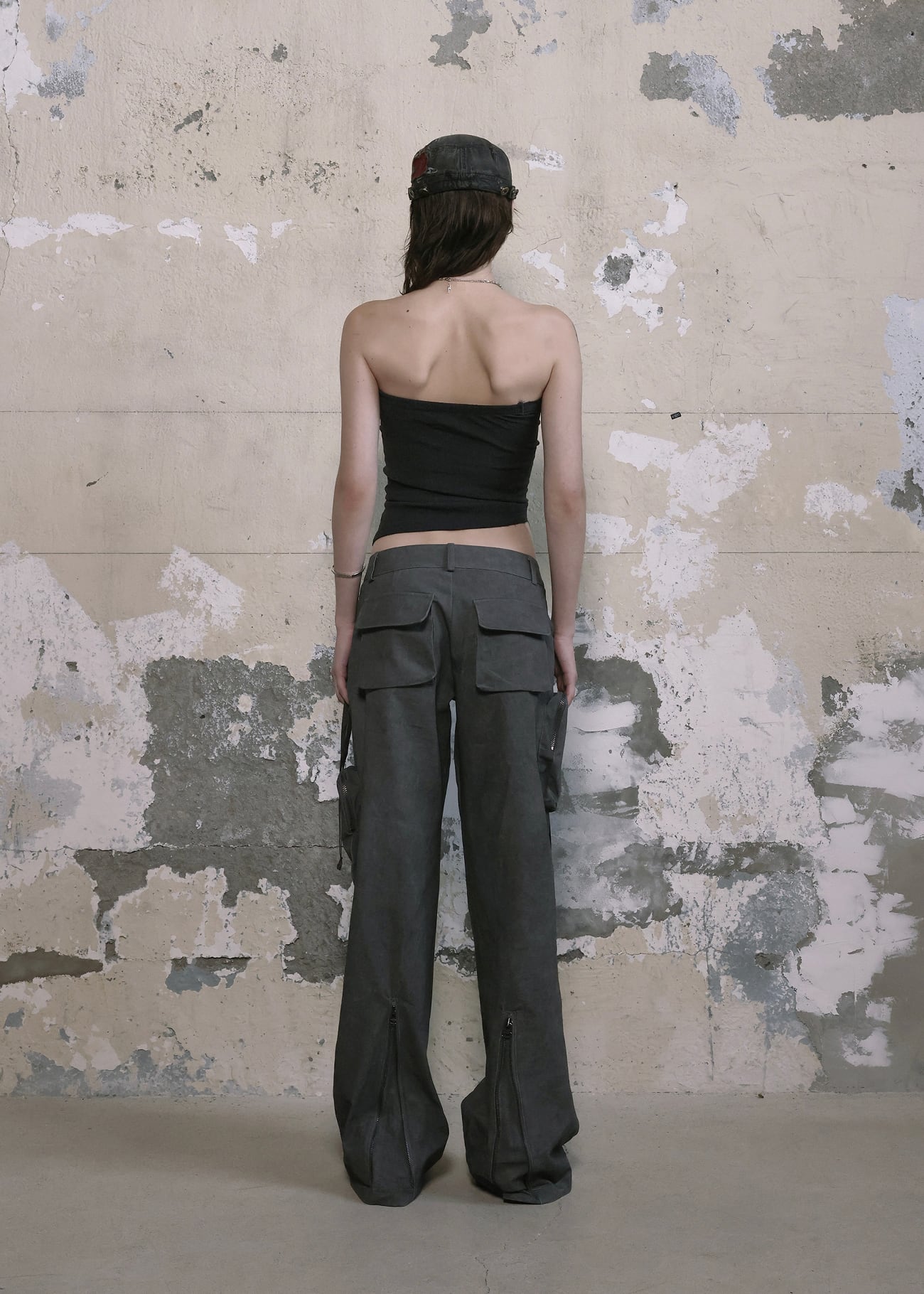 BOHEMIAN SEOUL] (UNISEX) POUCH POCKET CARGO WIDE PANTS, WASHED