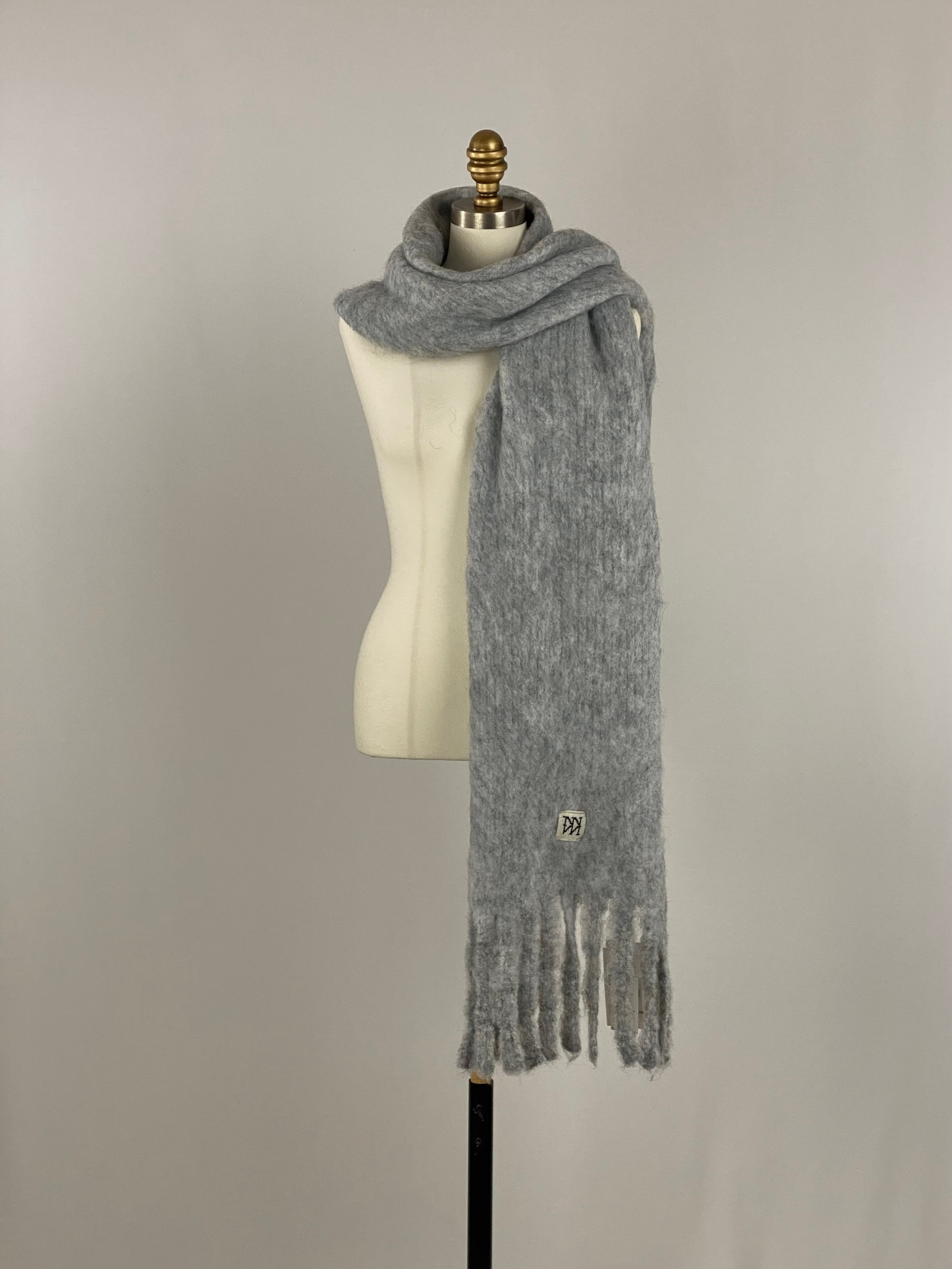 FLUFFY MUFFLER|ライトグレー|YENN