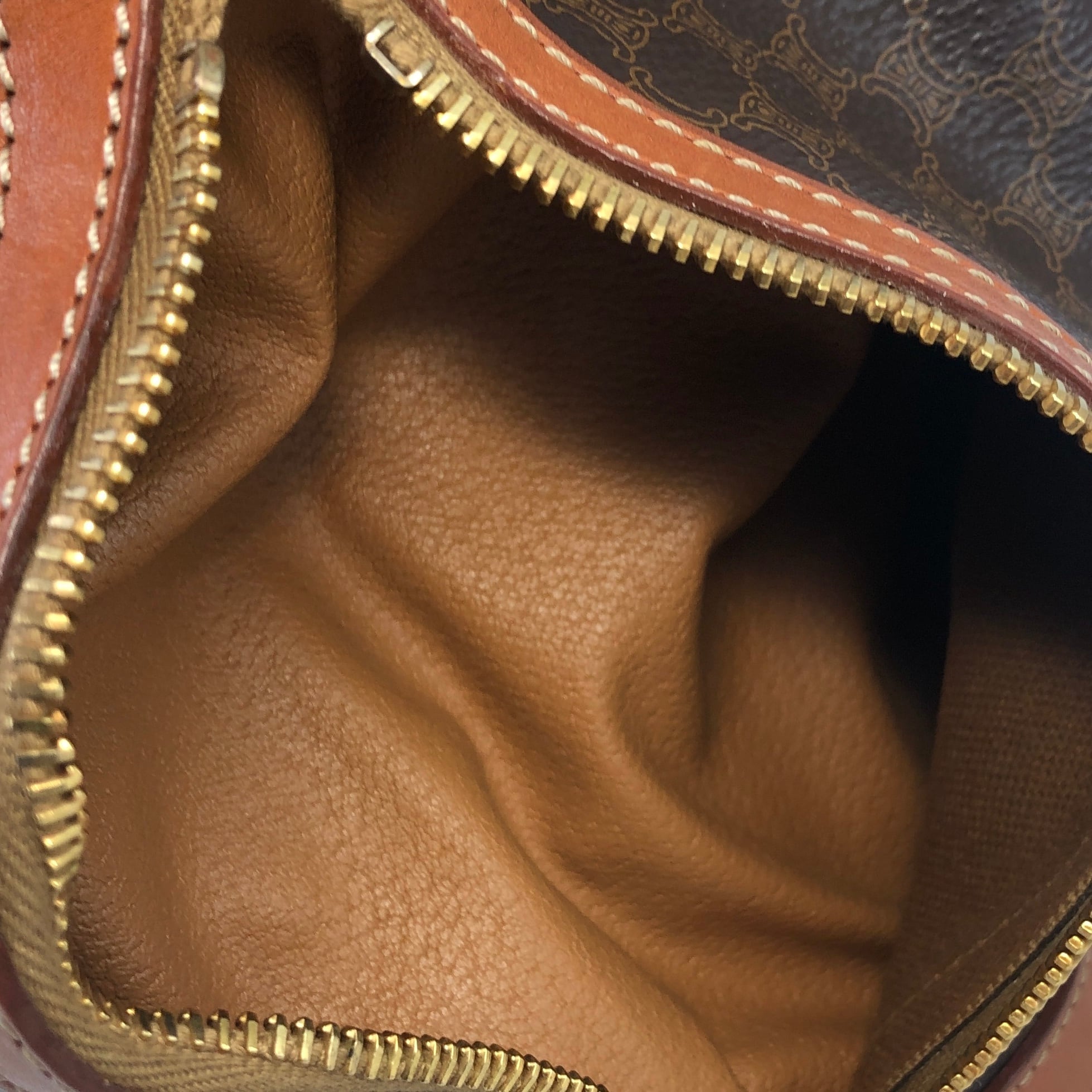 CELINE セリーヌ マカダム ブラゾン型押し 巾着 ショルダーバッグ