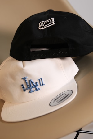 b"LA"zz Unstructured 5-Panel Snapback [WHITE x BLUEGRAY]