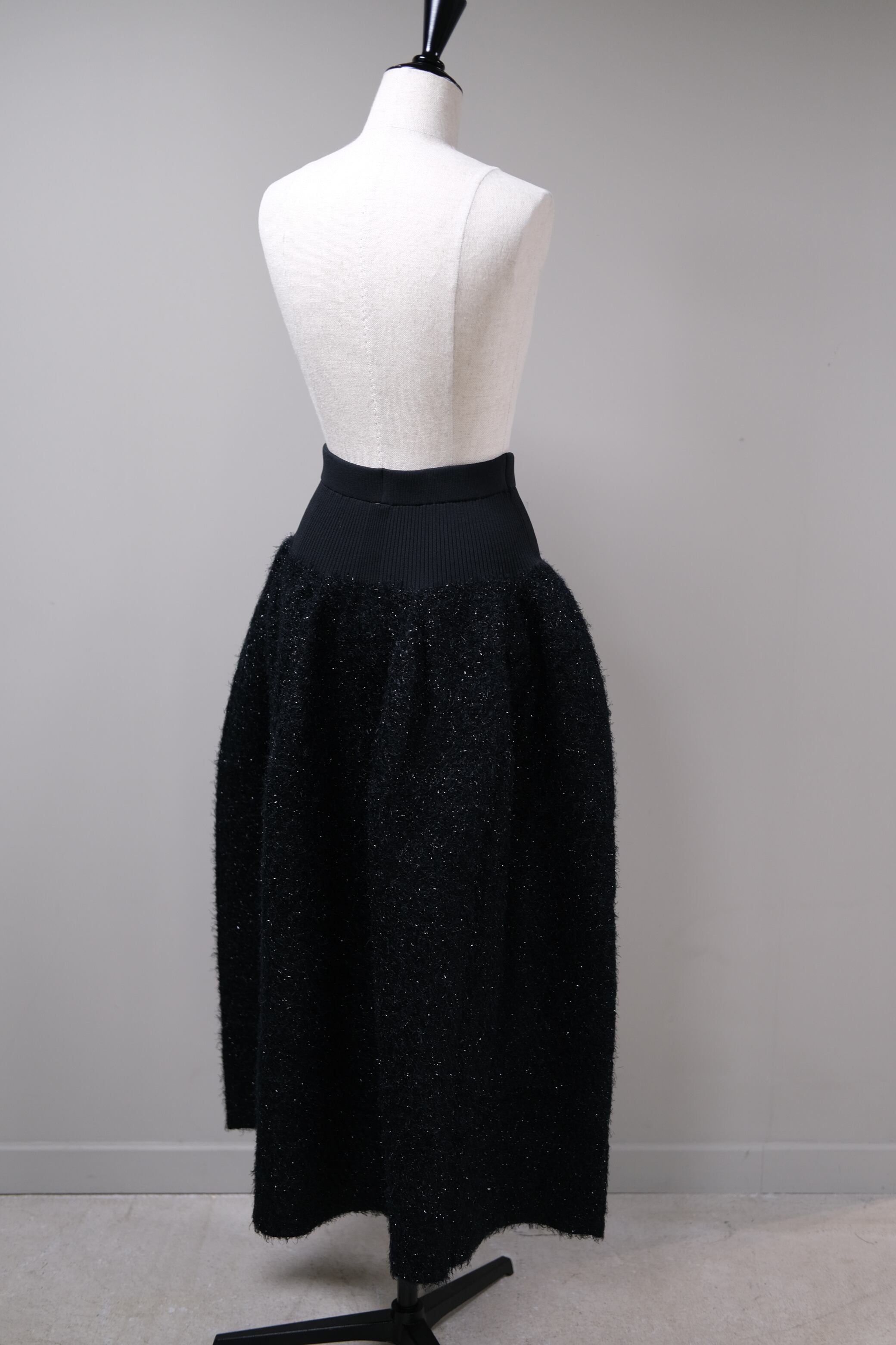 POTTERY SKIRTダークグレー フレアスカート CFCL POTTERY SKIRT／BLACK 