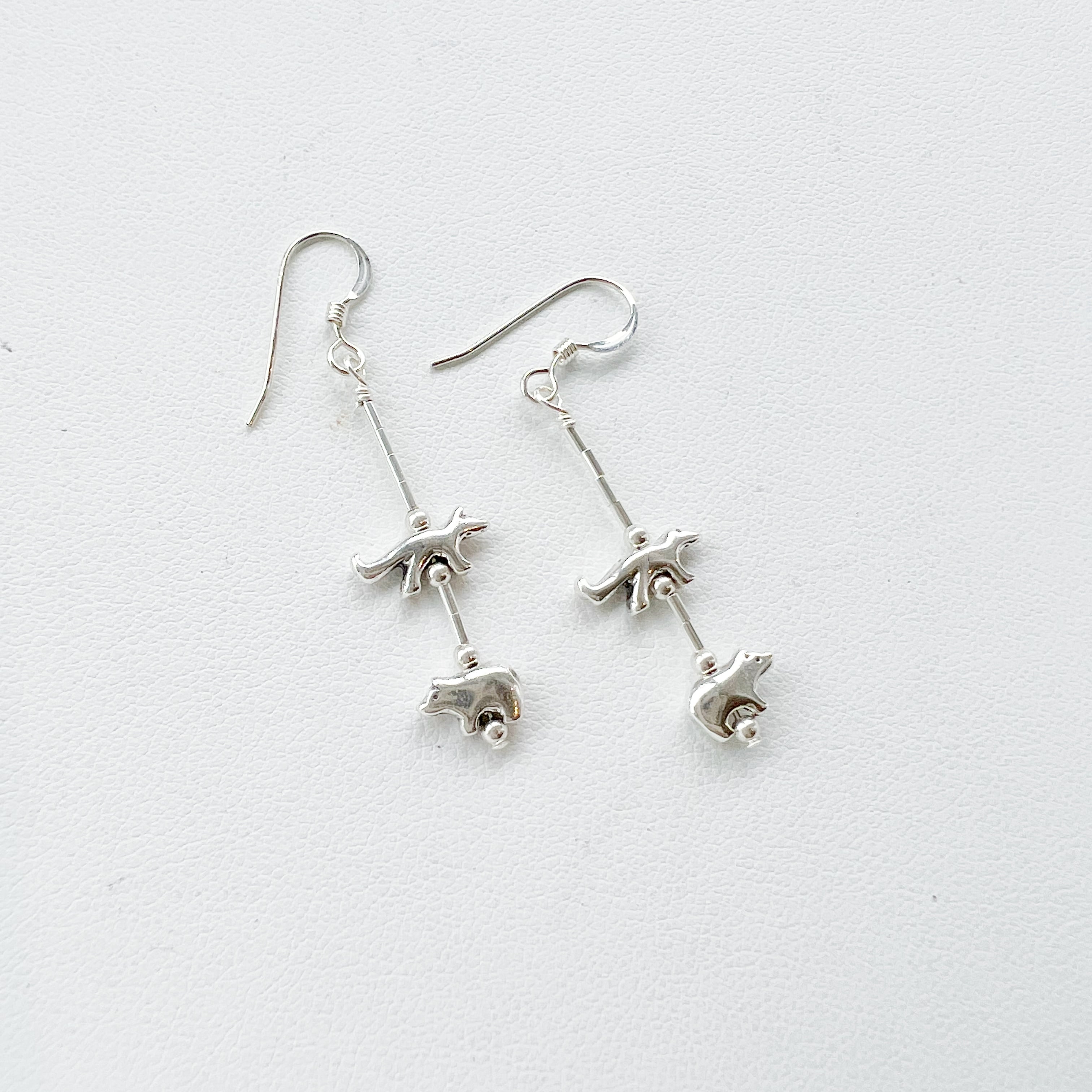 Indian Jewelry 》フェティッシュ アニマル 2匹 HOOK ピアス | 【公式