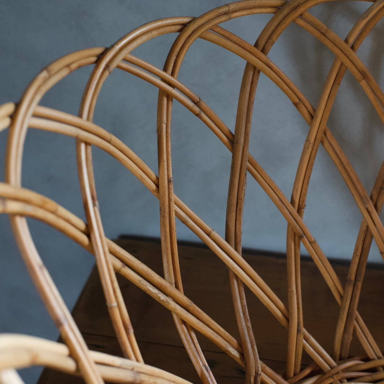 丸 バスケット L〈ラタン・籐・カゴ・収納・ディスプレイ・ランドリー 〉112052