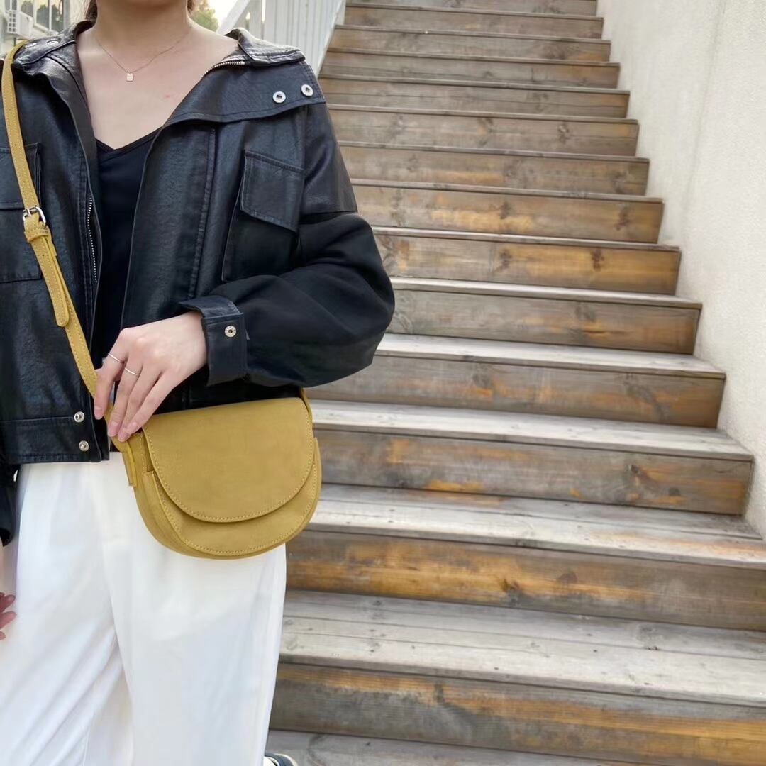 セミサークル フラップショルダーバッグ　AS119−8818