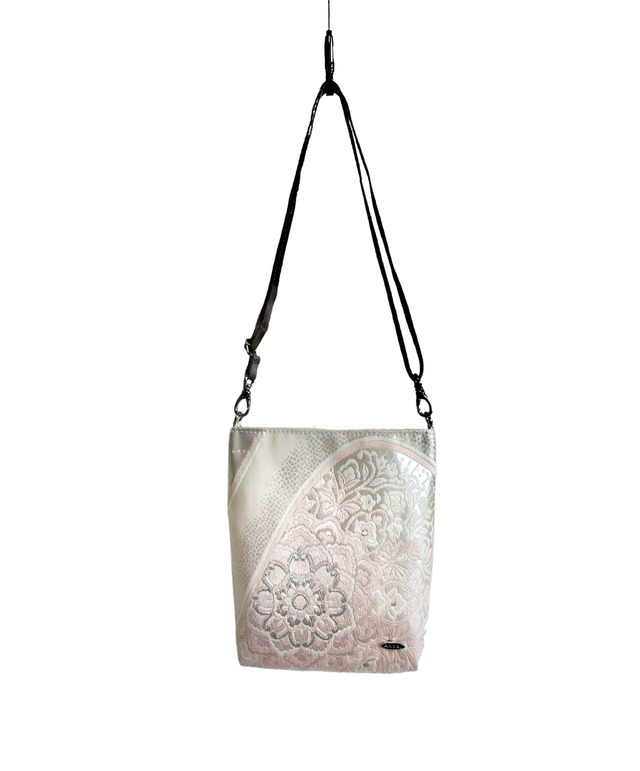 270-536たて型サコッシュ