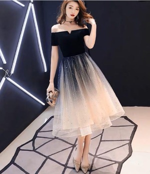 ★送料無料★9号(M)☆異素材オフショルダーのドレス(OPN2633)