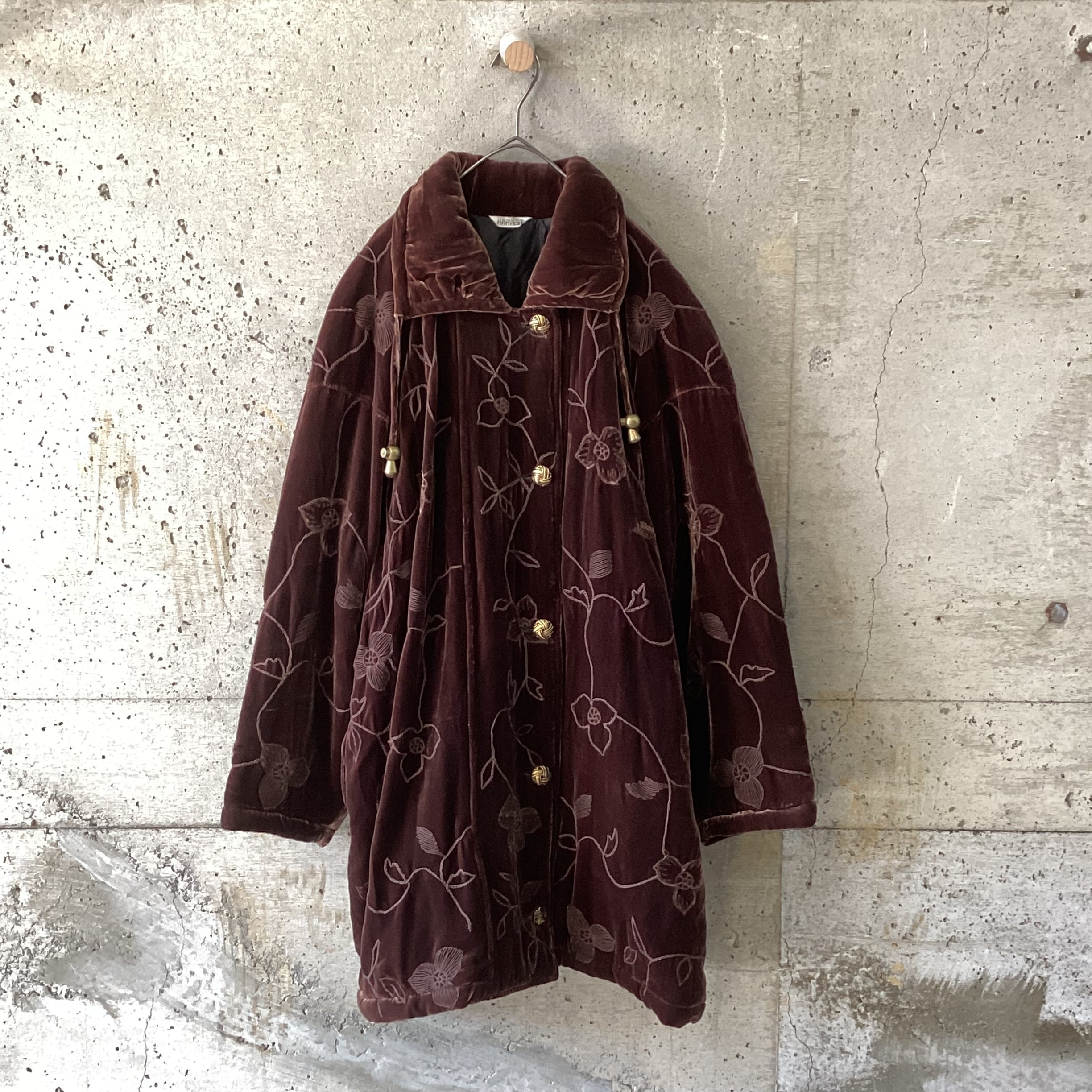 Embroidered velour coat