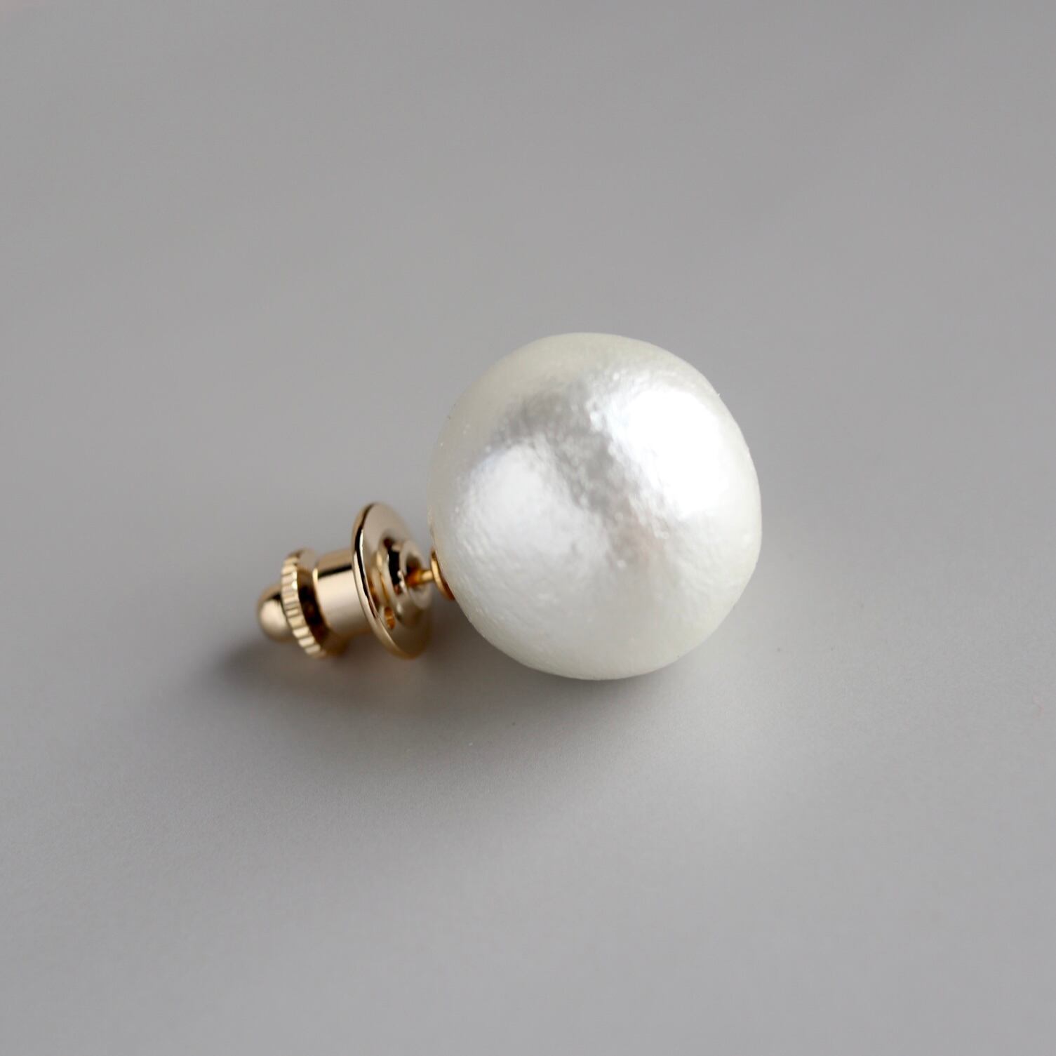 【ブローチ】大玉コットンパール一粒ブローチ