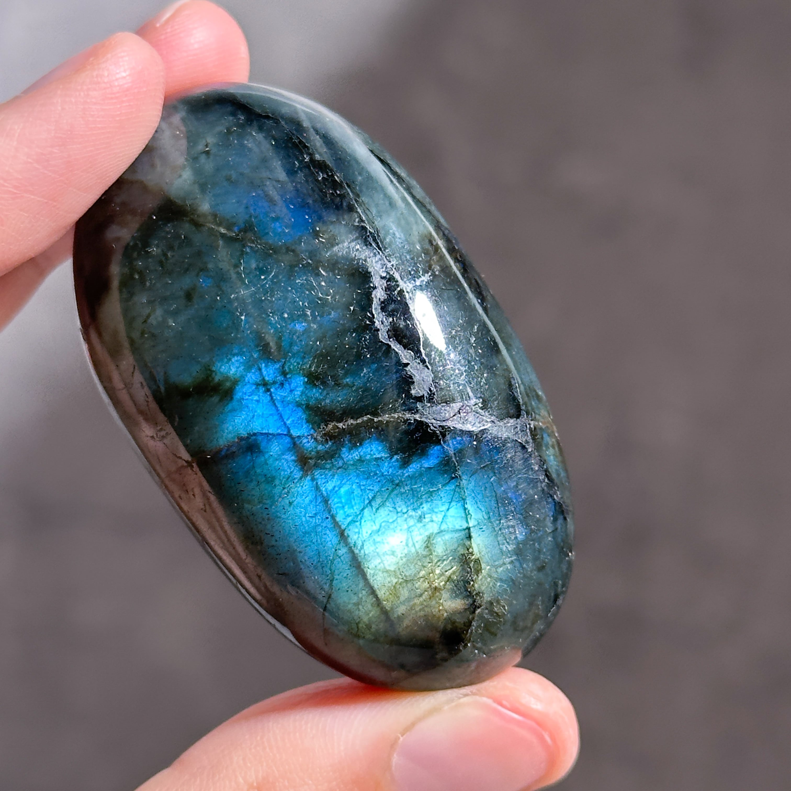 ラブラドライト パームストーン 23◇ Labradorite ◇天然石・鉱物