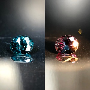 唯一無二の蒼色 0.27ct 天然 ベキリーブルー ガーネット（カラーチェンジガーネット）