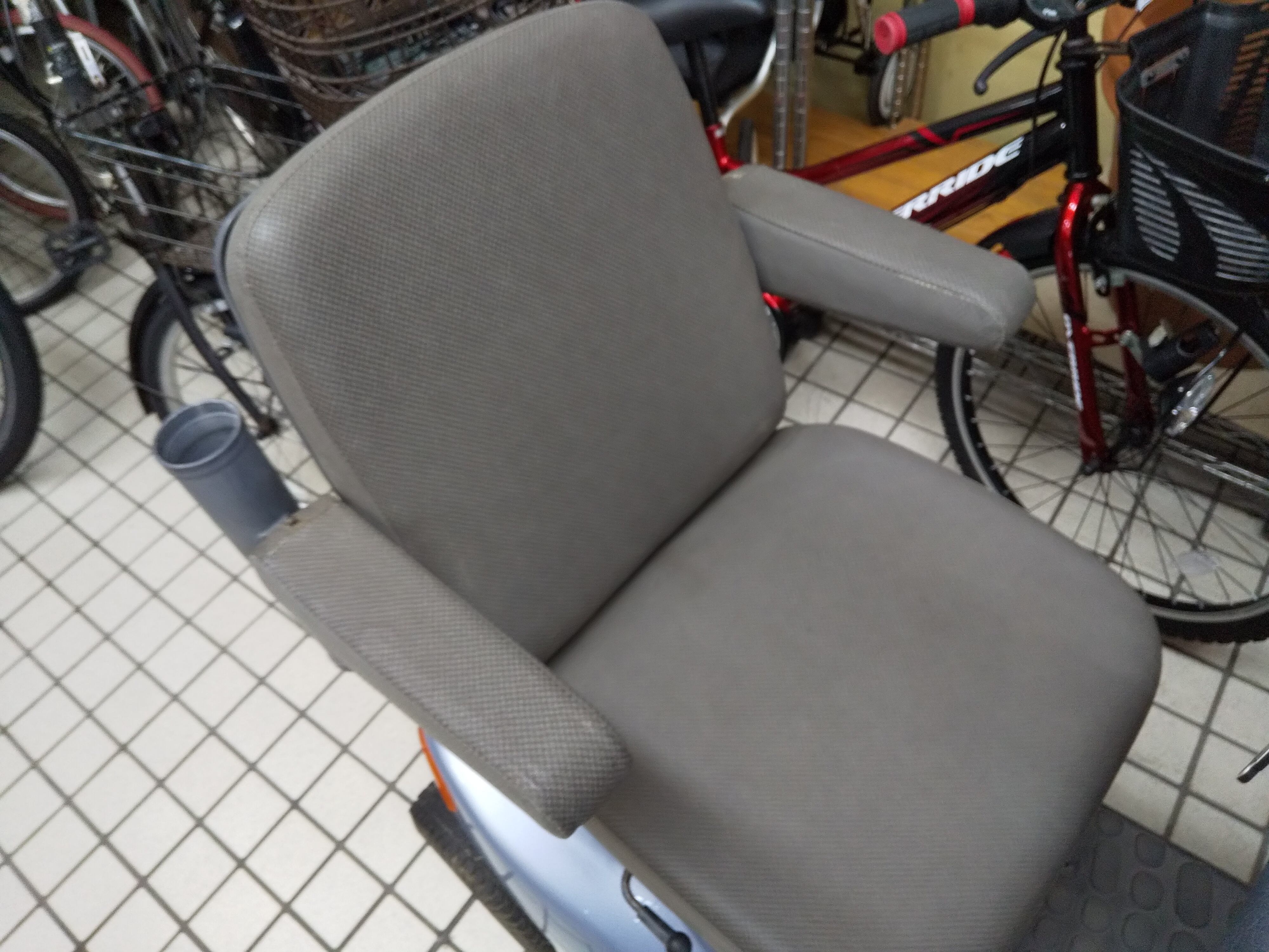 値下げ 階段配送不可 スズキ 電動カート セニアカー ET4D 2006 N24