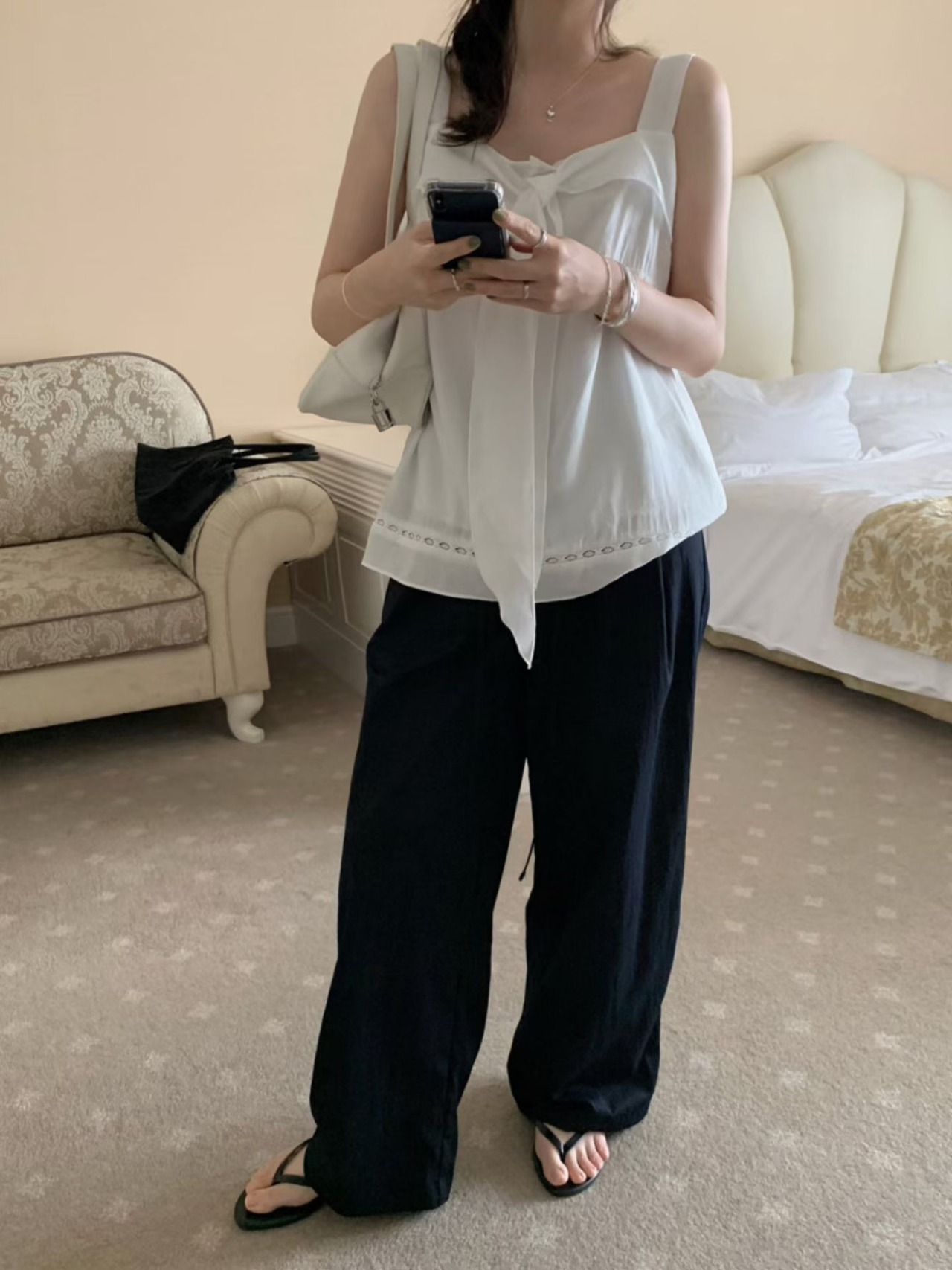 (予約) pretty young thing / Ringo tie blouse 2color　