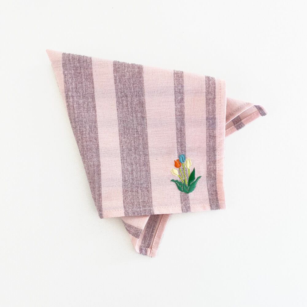 刺繍の亀田縞ハンカチーフ 五泉のチューリップ | 五泉之田中刺繍