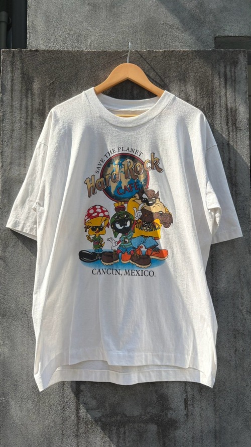 Hard Rock CAFE × Looney Tunes Print T-shirt