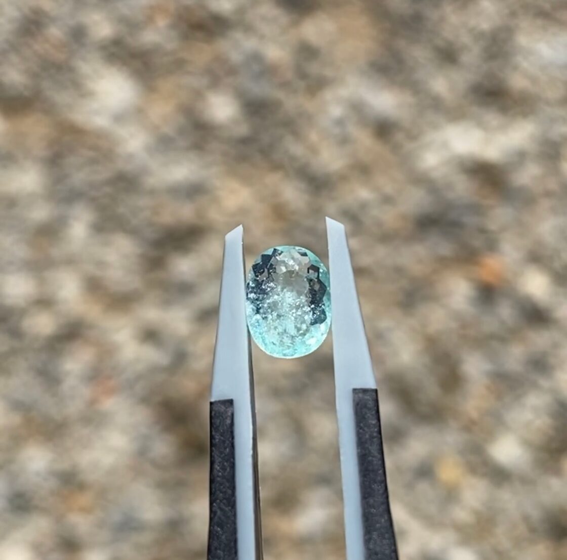 パライバトルマリン 〜マティラビーチのしゅわしゅわ〜 0.55ct 210919 