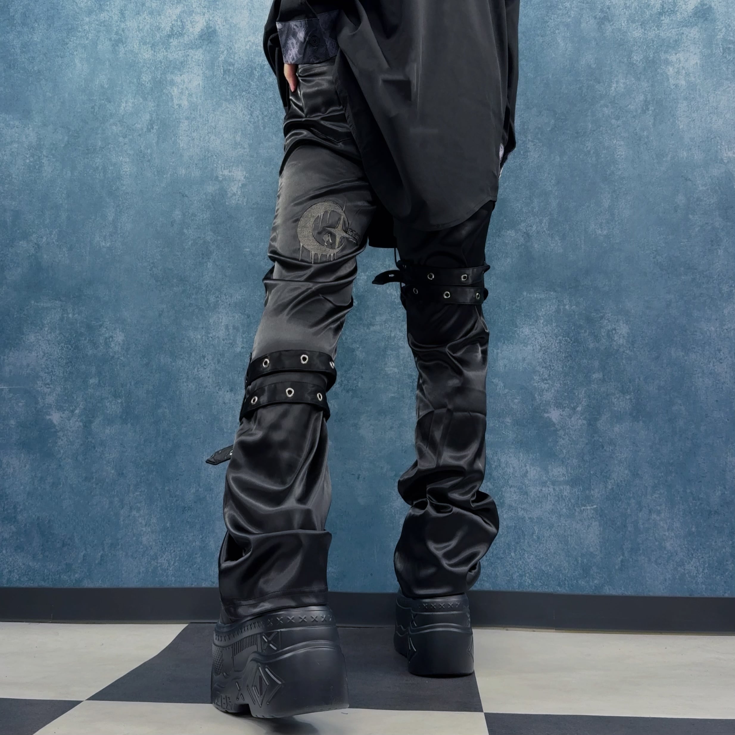 サテン生地フレアVISUAL PANT | NIER CLOTHING
