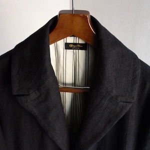 classic peakedlapel atelier coat / atelier black