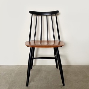 Fanett chair by Ilmari Tapiovaara / CH091