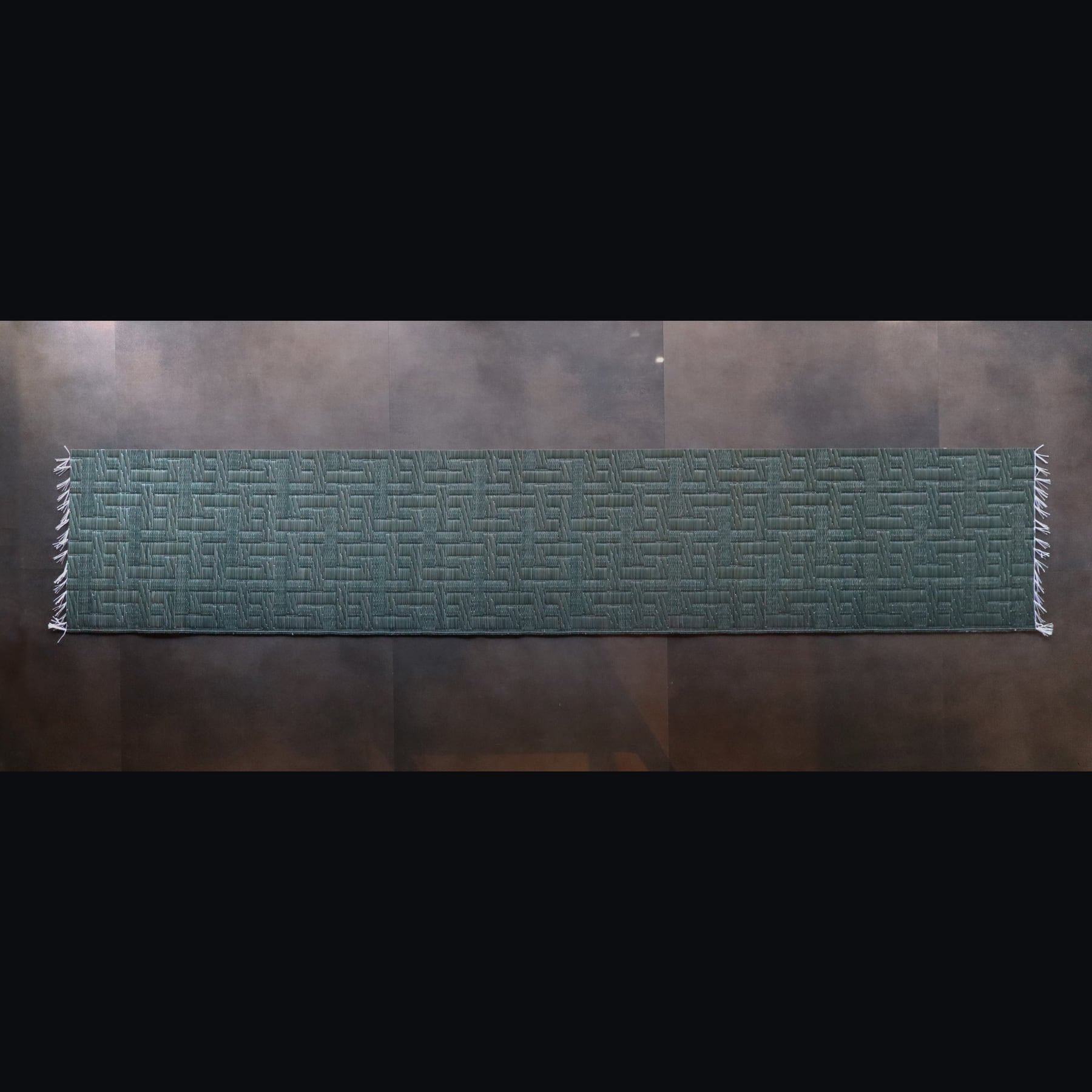 Tatami Table Runner (Rush Grass) 角紋 |濃緑(のうりょく)