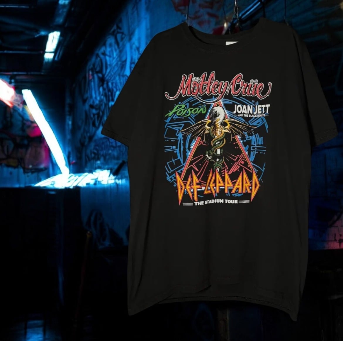 FRUTT OF THE LOOM Motley Crue × Def Leppard × Poison × Joan Jett