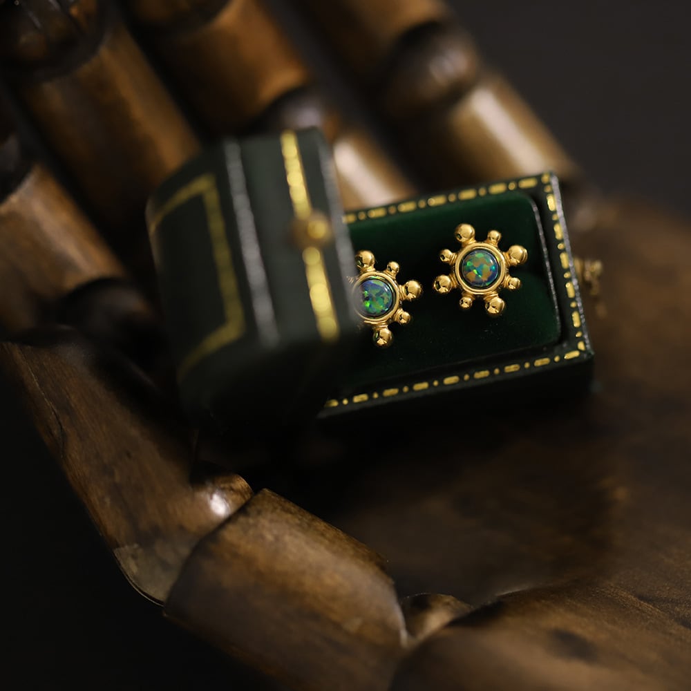 フローラル・グリーンオパール・ピアス | jojono